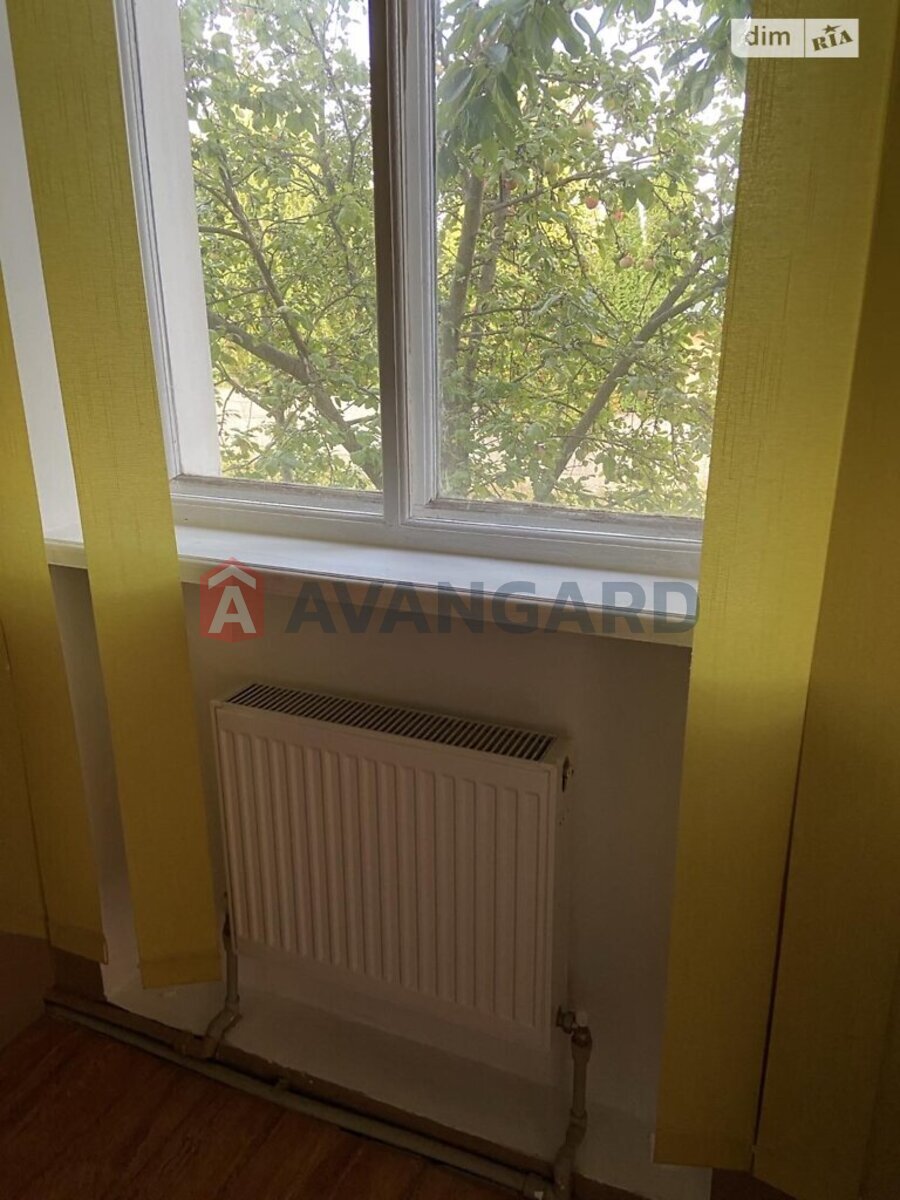 �������, 275 ��.�. ���� 21