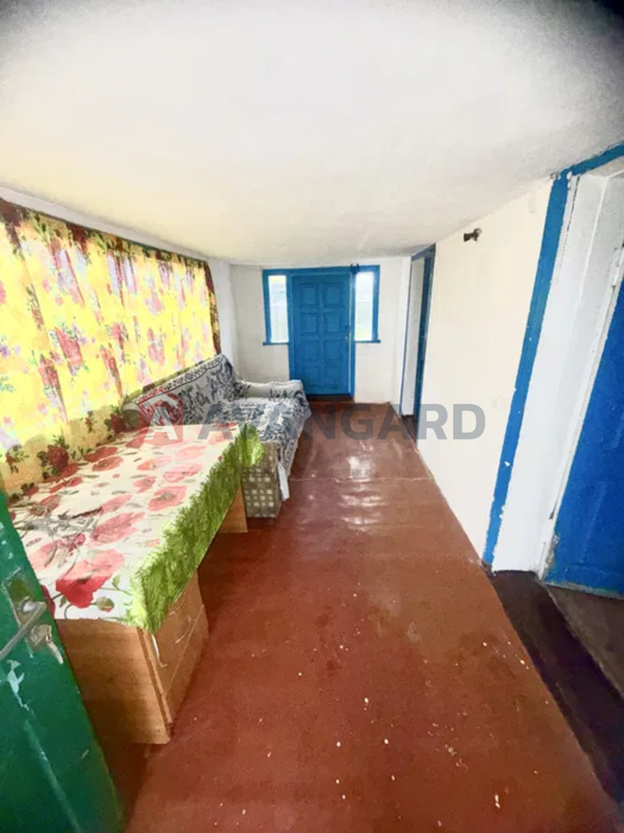 �������, 75 ��.�. ���� 8