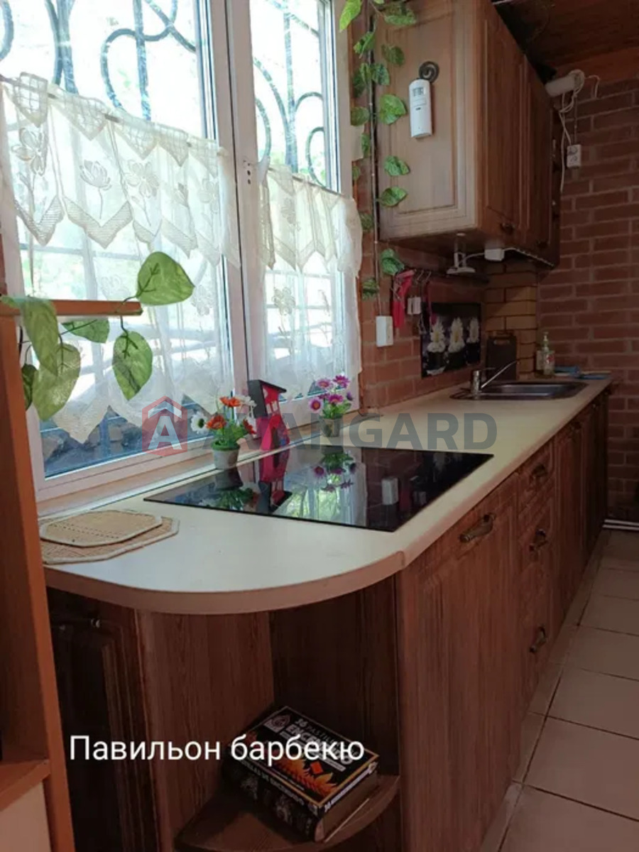 ����, 100 ��.�. ���� 23