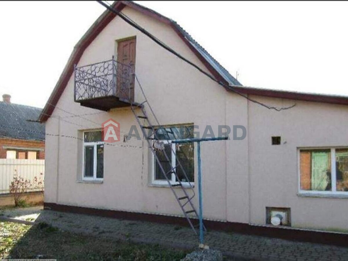 ������� �������, 44 ��.�. ���� 12