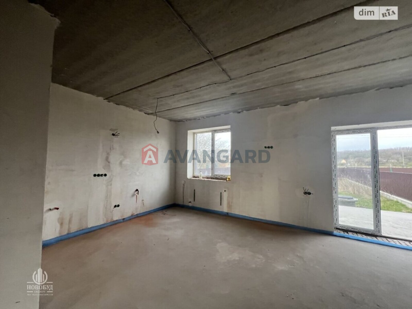 ���, 105 ��.�. ���� 12