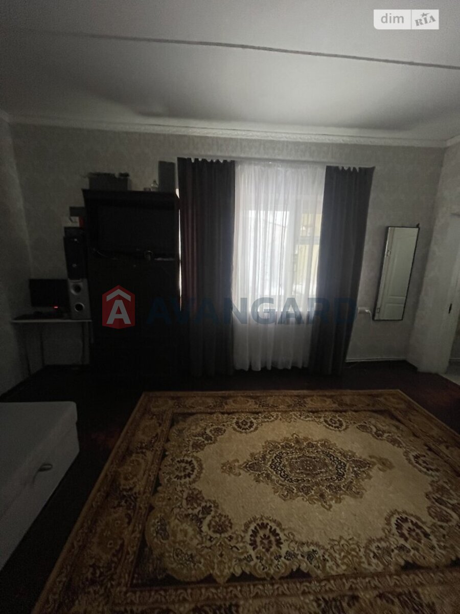 ������� �������, 40 ��.�. ���� 14