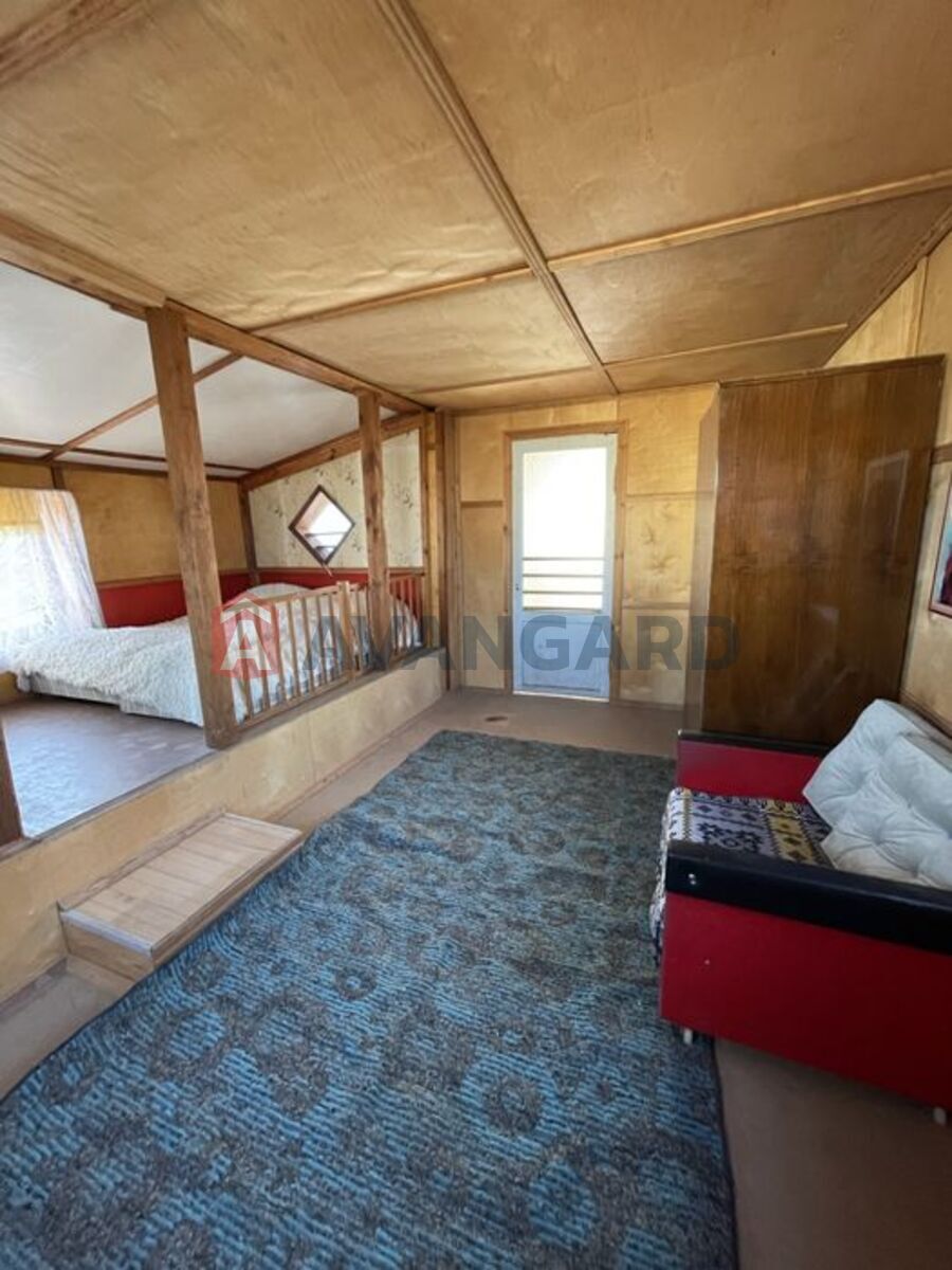 �������, 70 ��.�. ���� 17