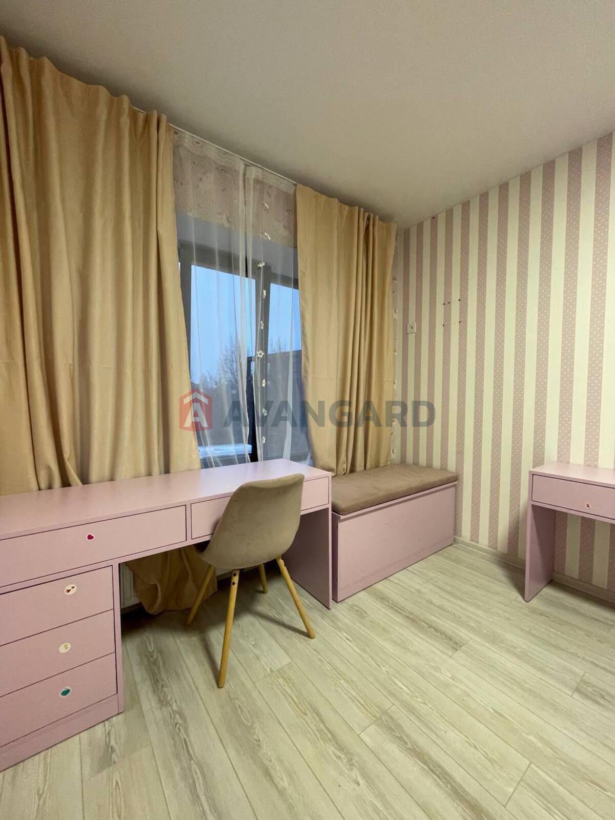 �������, 407 ��.�. ���� 21