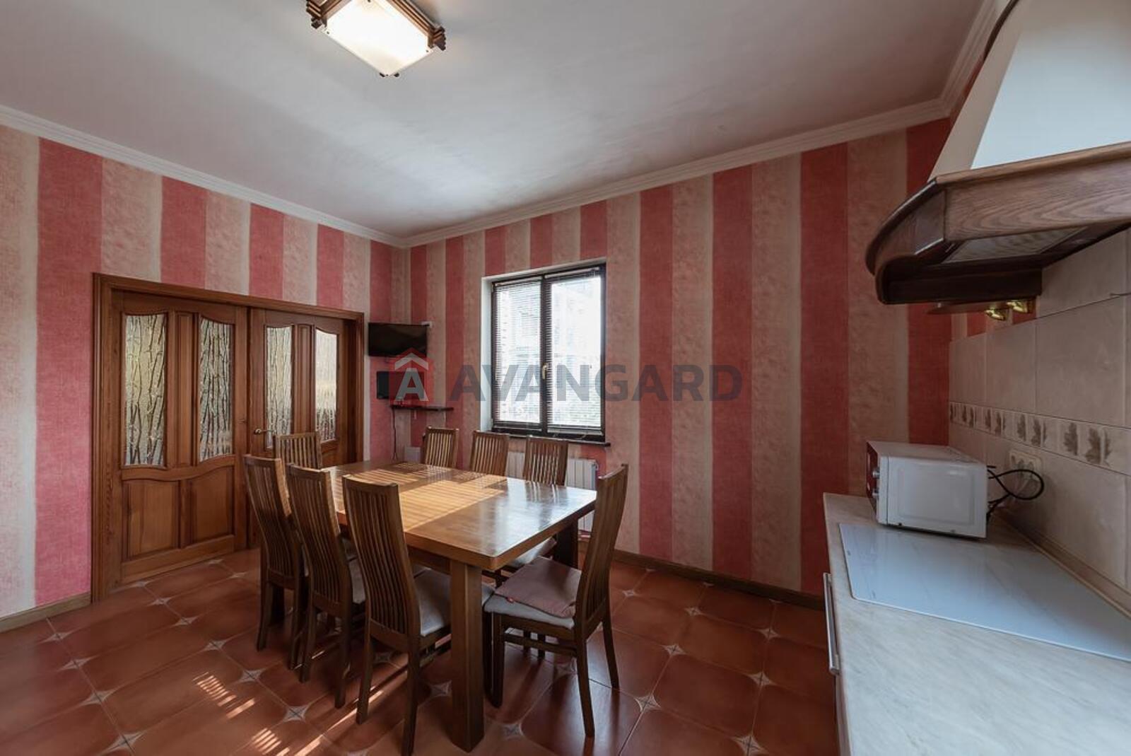 �������, 283 ��.�. ���� 14