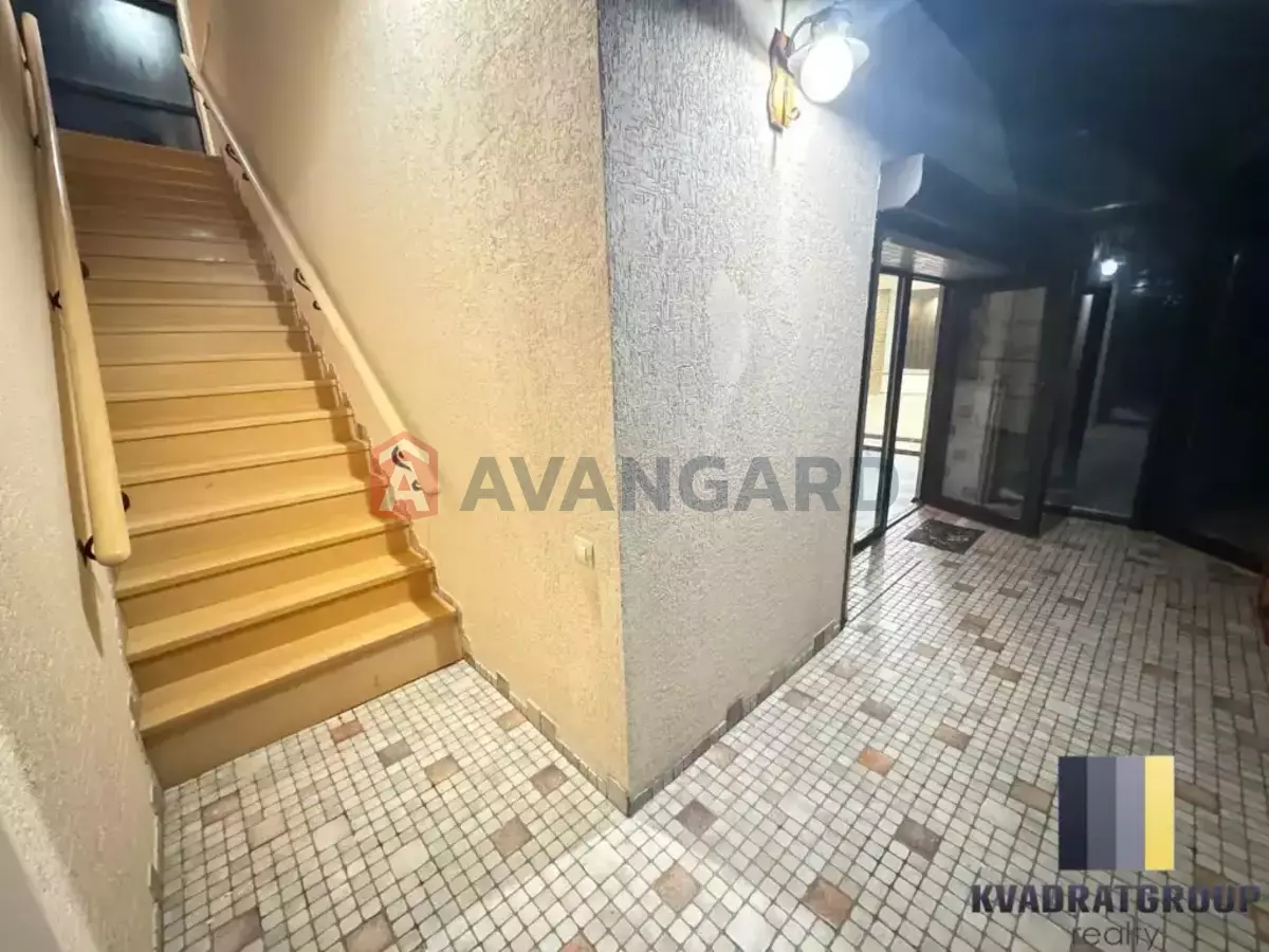 �������, 244 ��.�. ���� 18