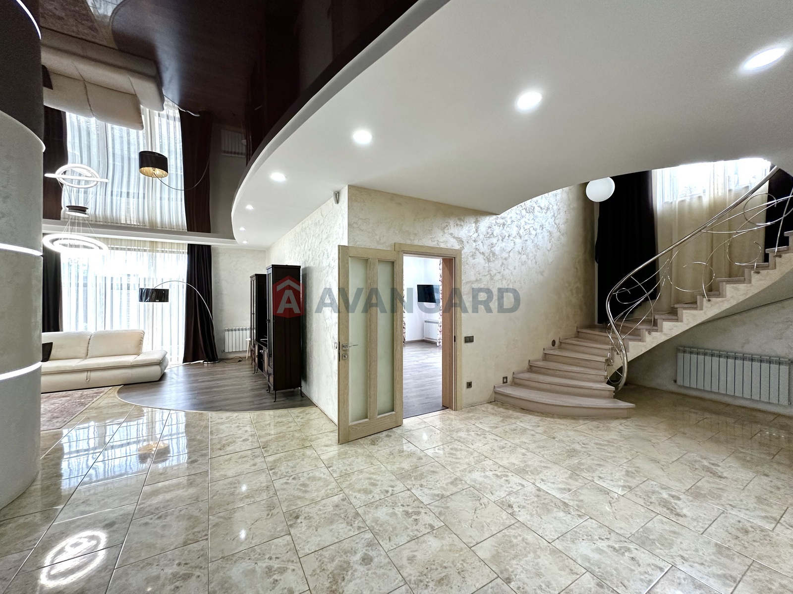 ���, 285 ��.�. ���� 13