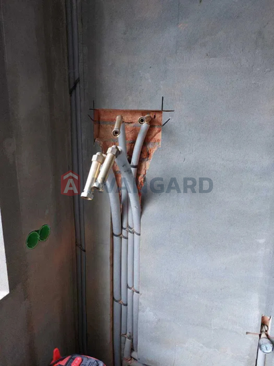 �������, 120 ��.�. ���� 13