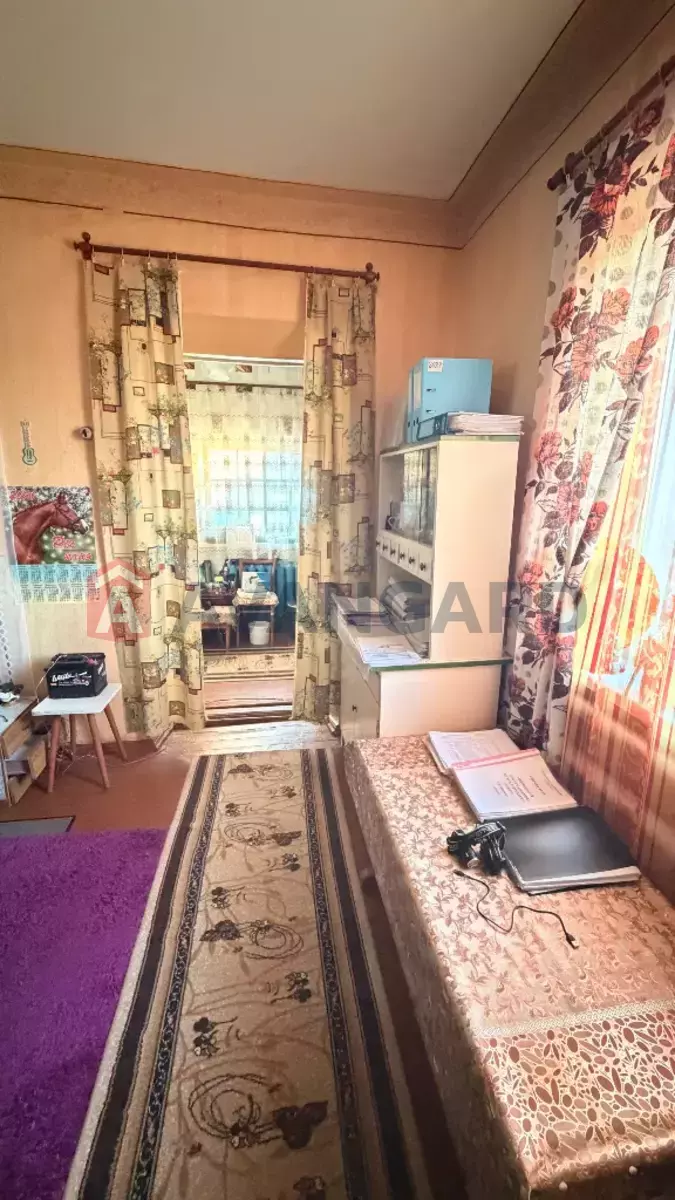 �������, 60 ��.�. ���� 8