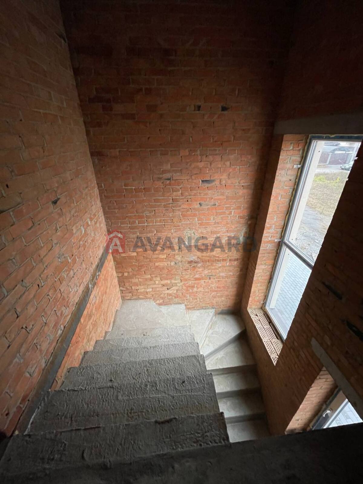 ��������, 70 ��.�. ���� 3