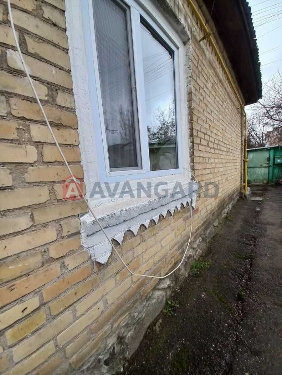 ������� �������, 48 ��.�. ���� 11