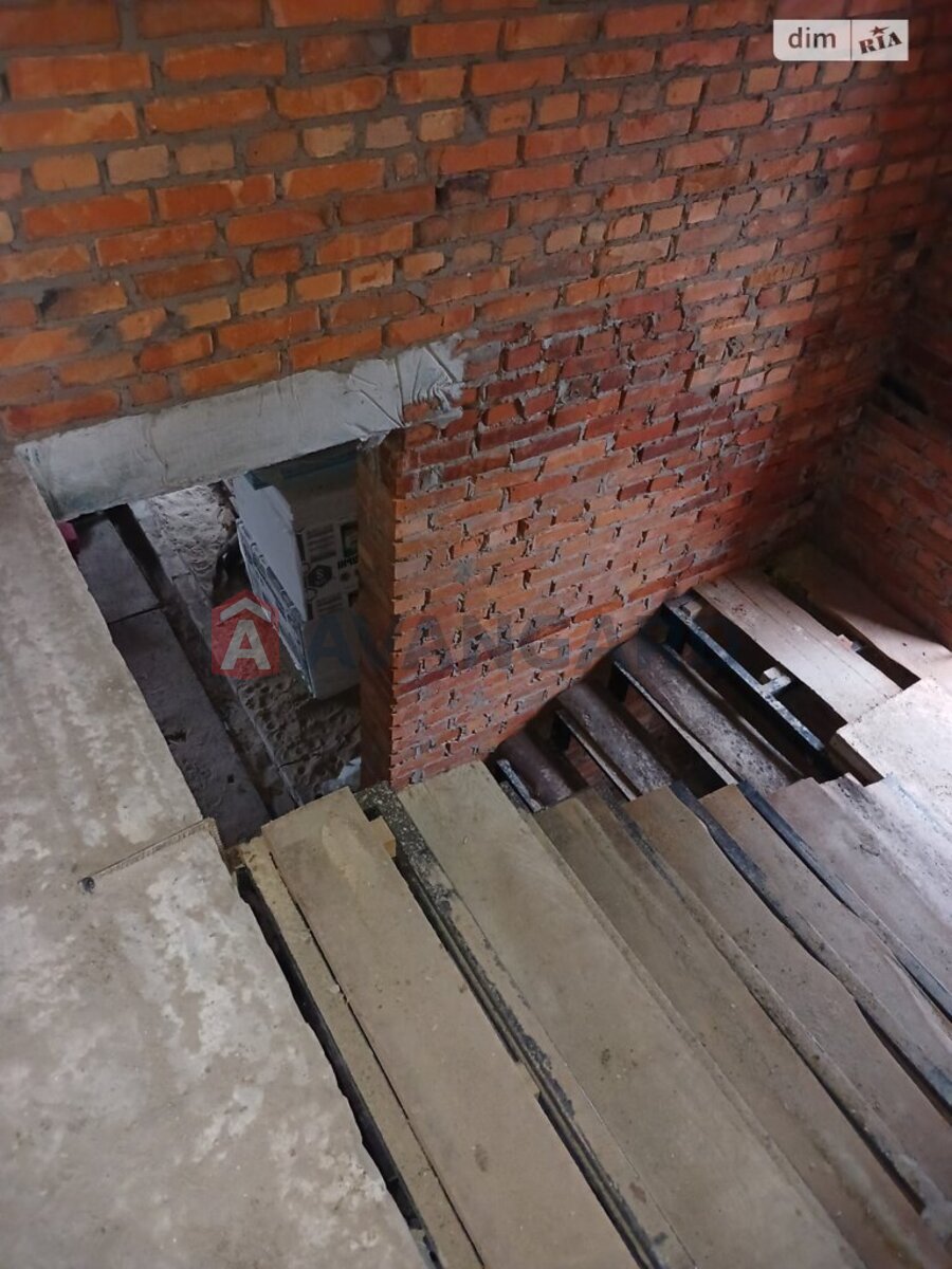 �������, 132 ��.�. ���� 9