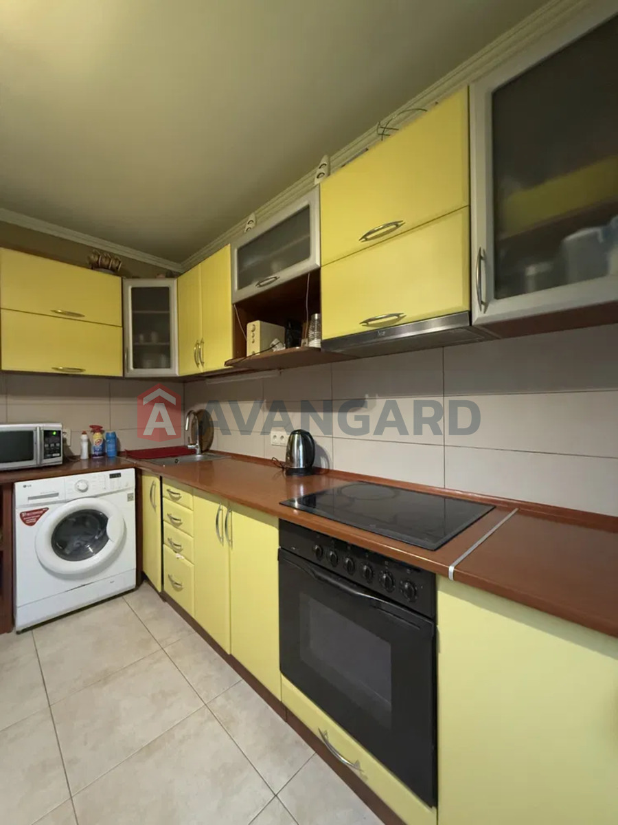 ������� �������, 42 ��.�. ���� 2