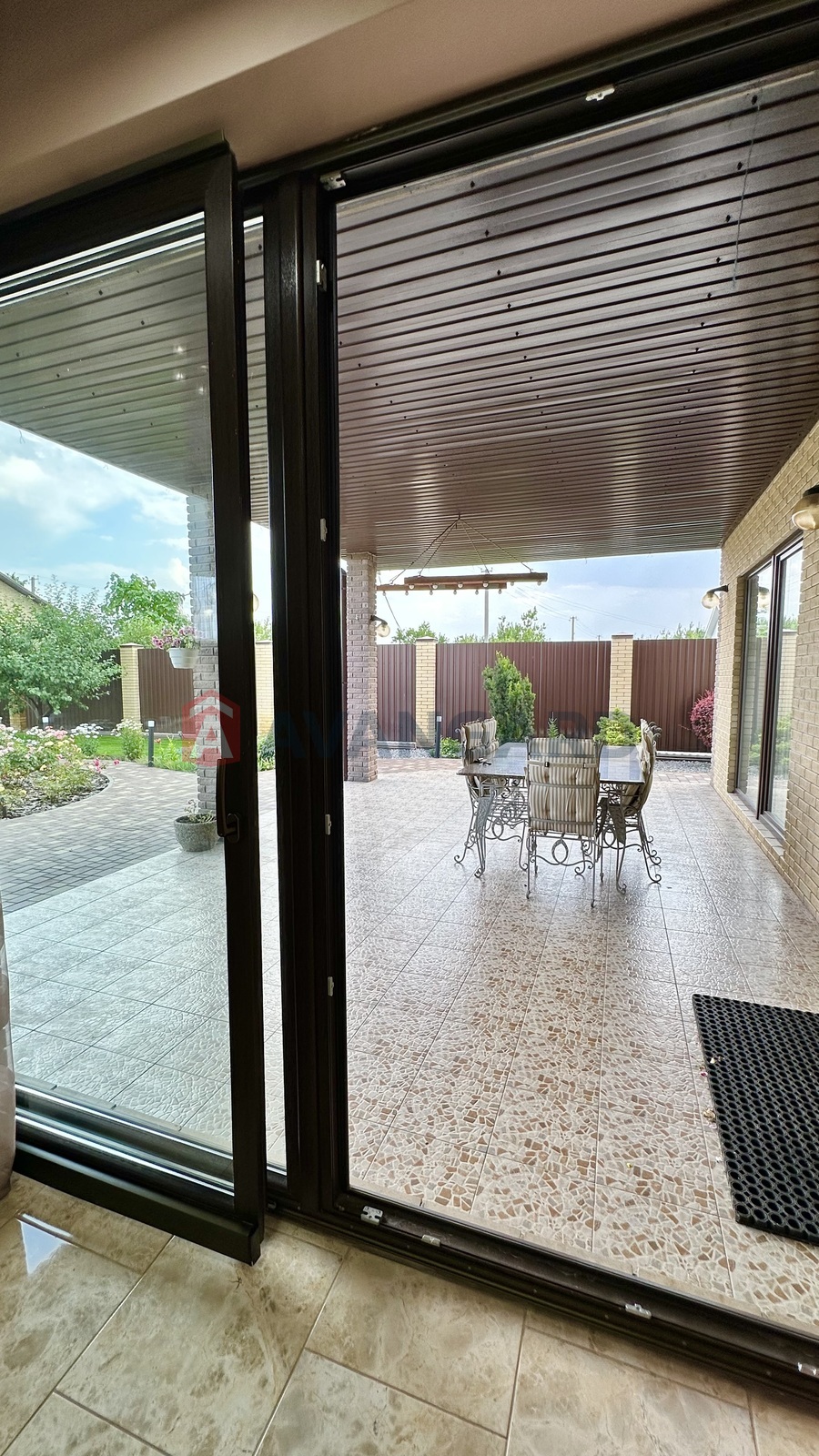 ���, 285 ��.�. ���� 24