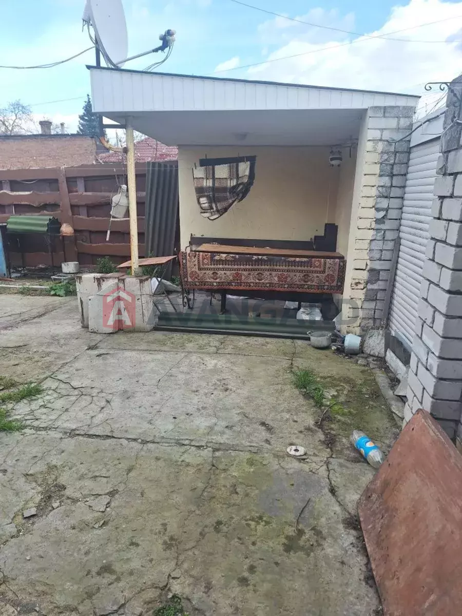 , 90 ..  14