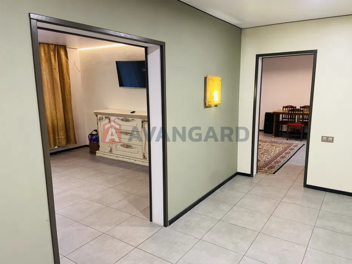 �������, 180 ��.�. ���� 15