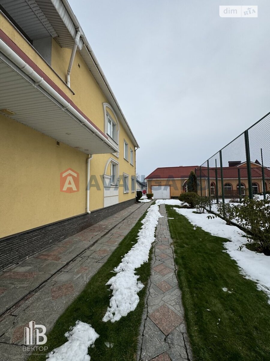 �������, 350 ��.�. ���� 4