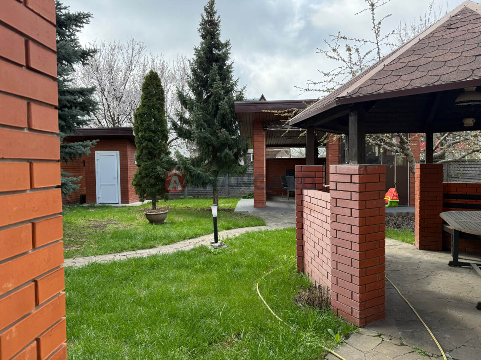 �������, 240 ��.�. ���� 1