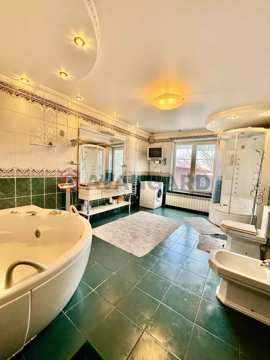 �������, 1000 ��.�. ���� 21