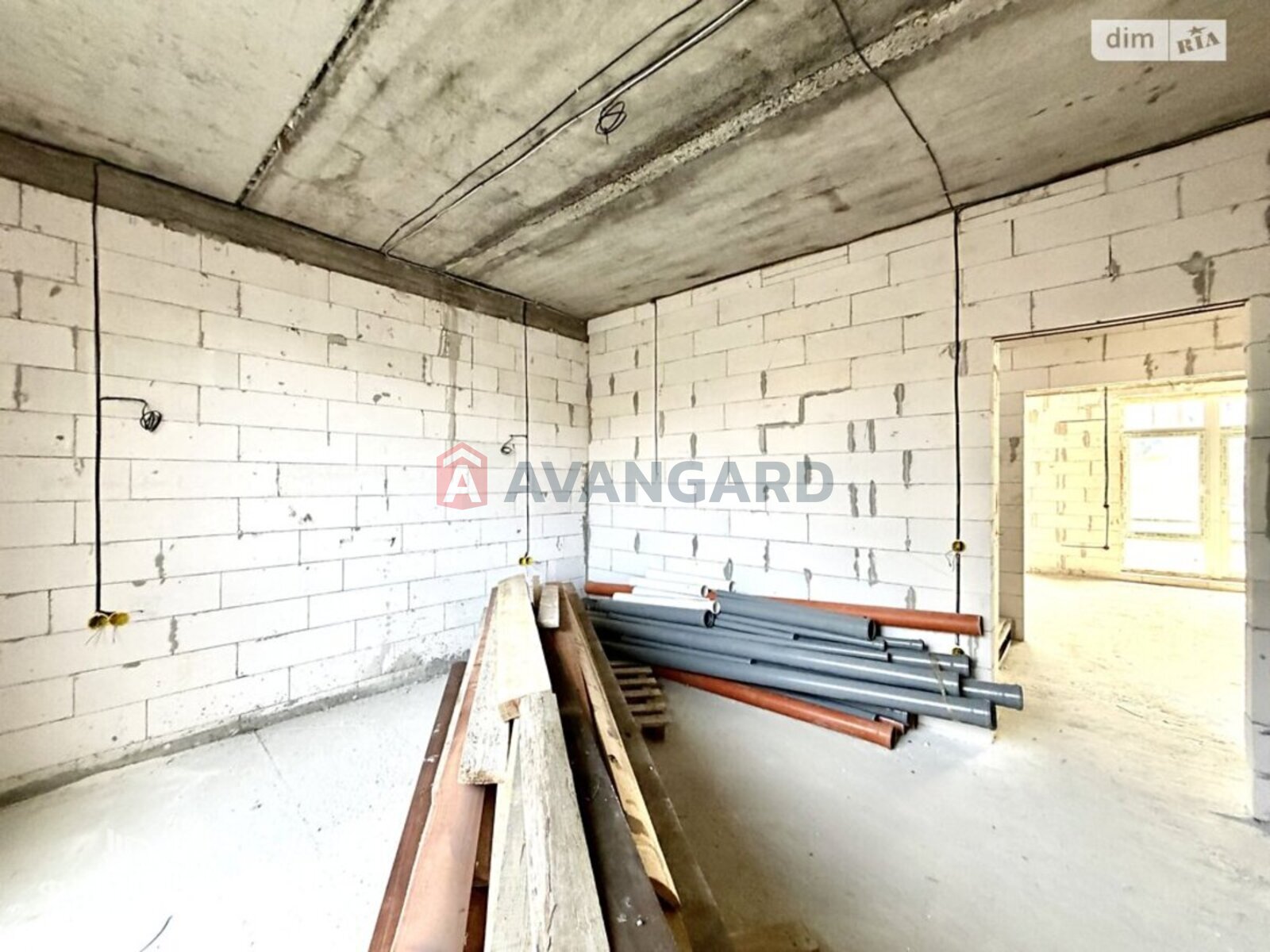 130 ��.�. ���� 14