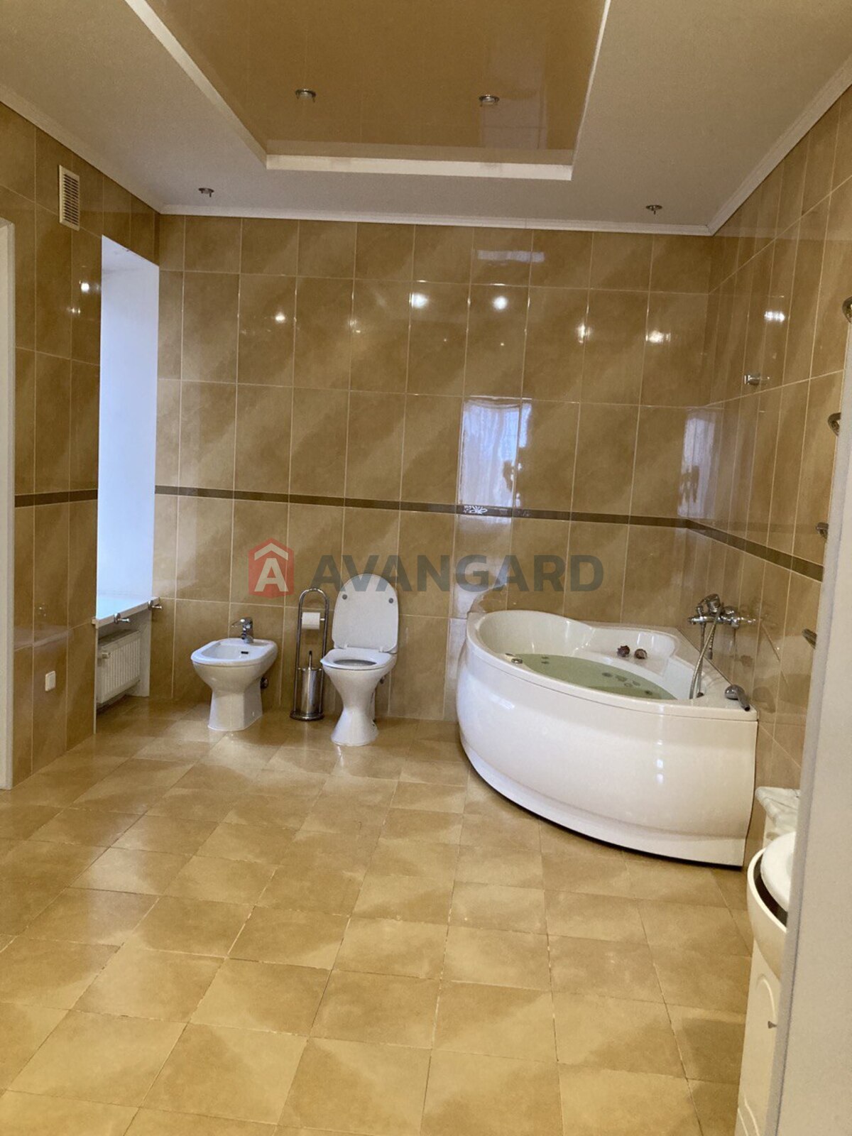 ���, 440 ��.�. ���� 10