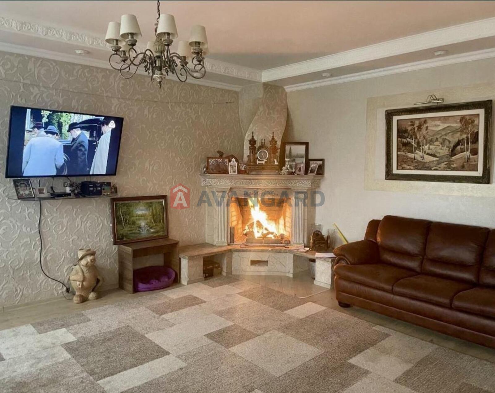 285 ��.�. ���� 10