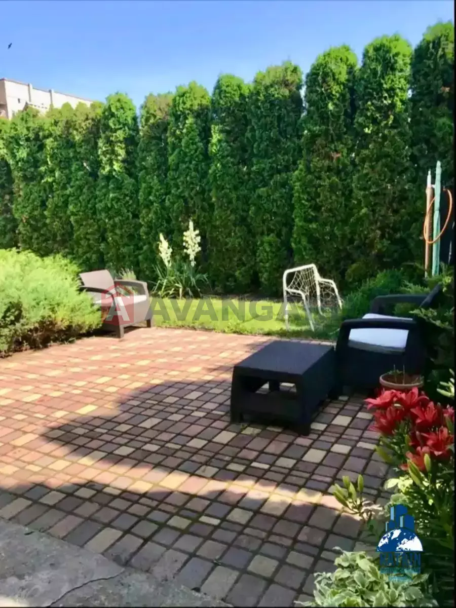 �������, 90 ��.�. ���� 25