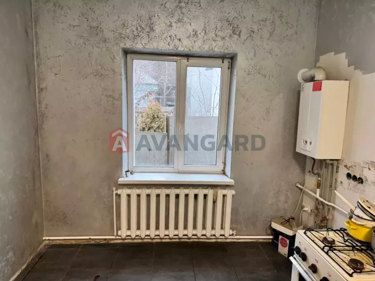 �������, 115 ��.�. ���� 10