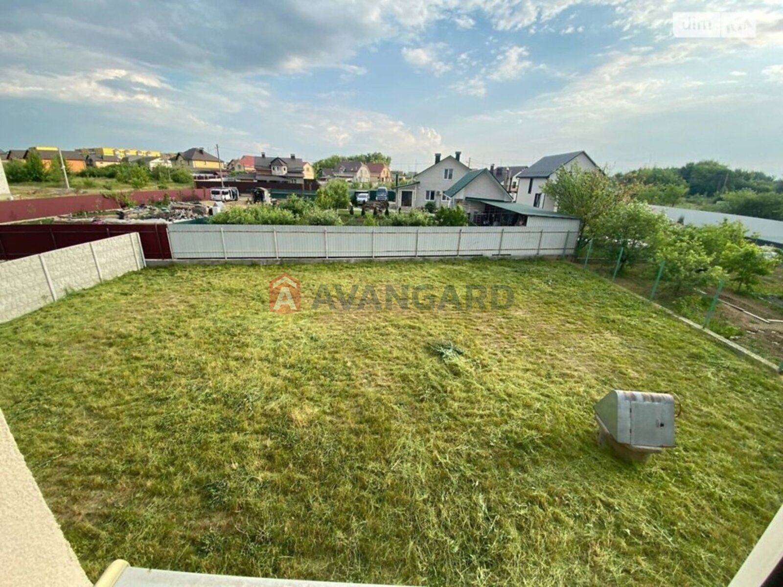 �������, 340 ��.�. ���� 8