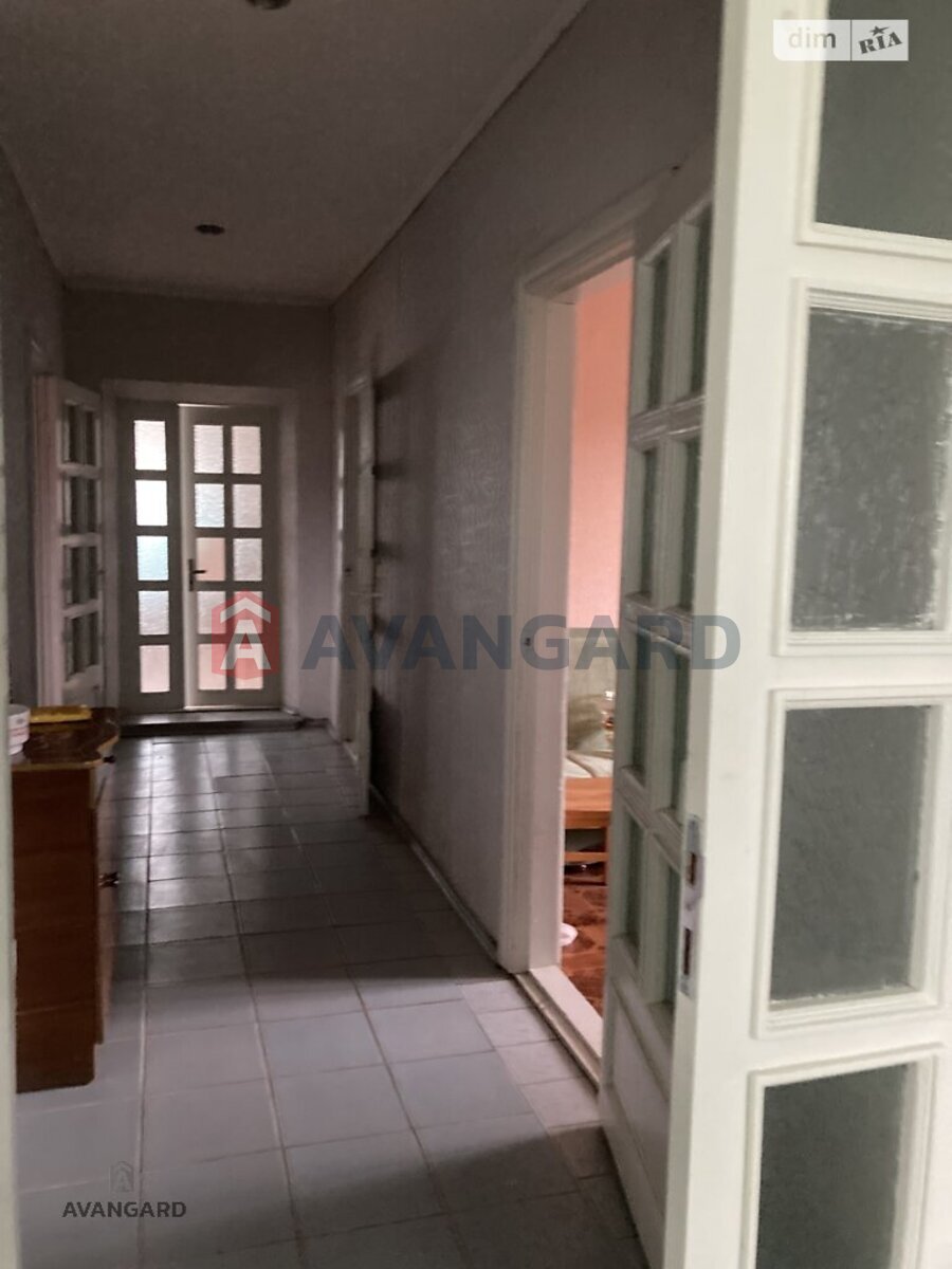 �������, 100 ��.�. ���� 12