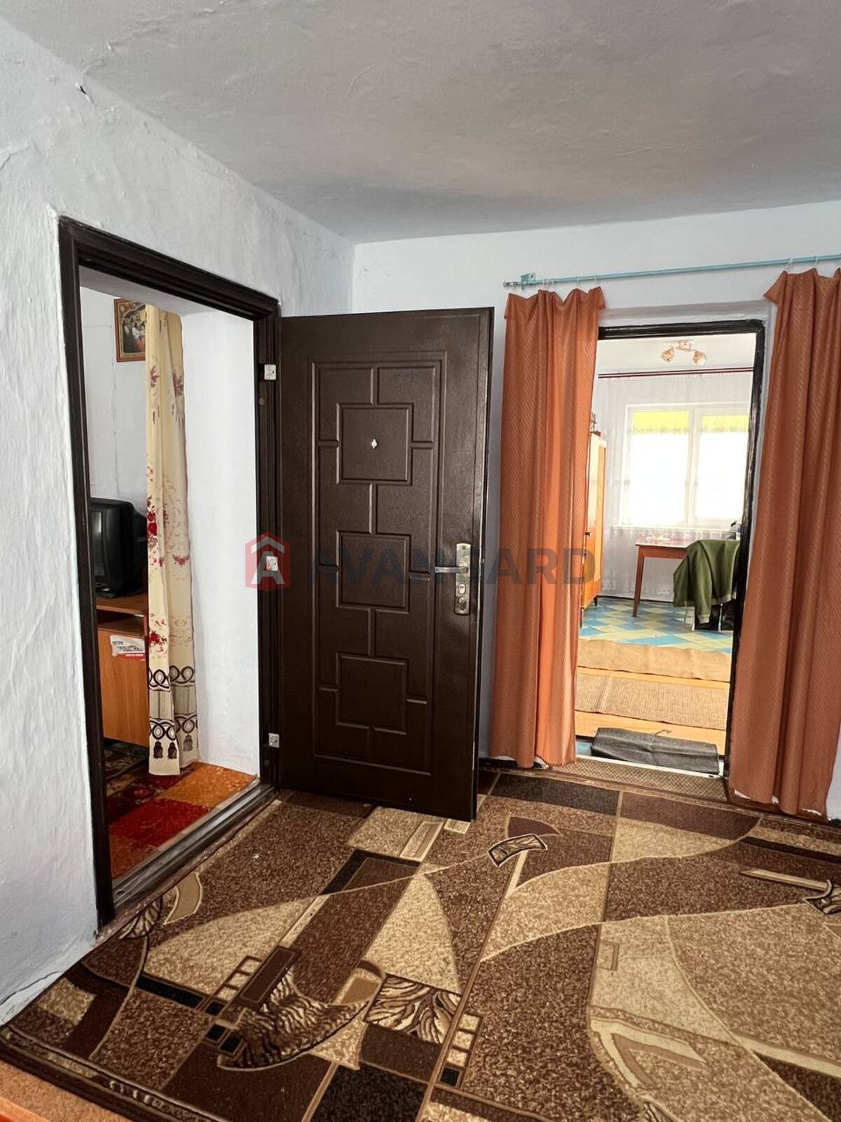 �������, 80 ��.�. ���� 15