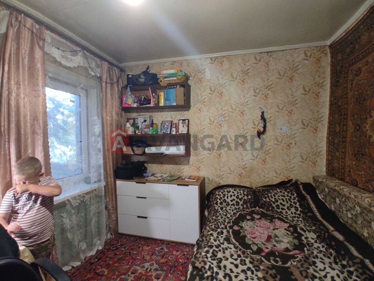 ������� �������, 50 ��.�. ���� 7