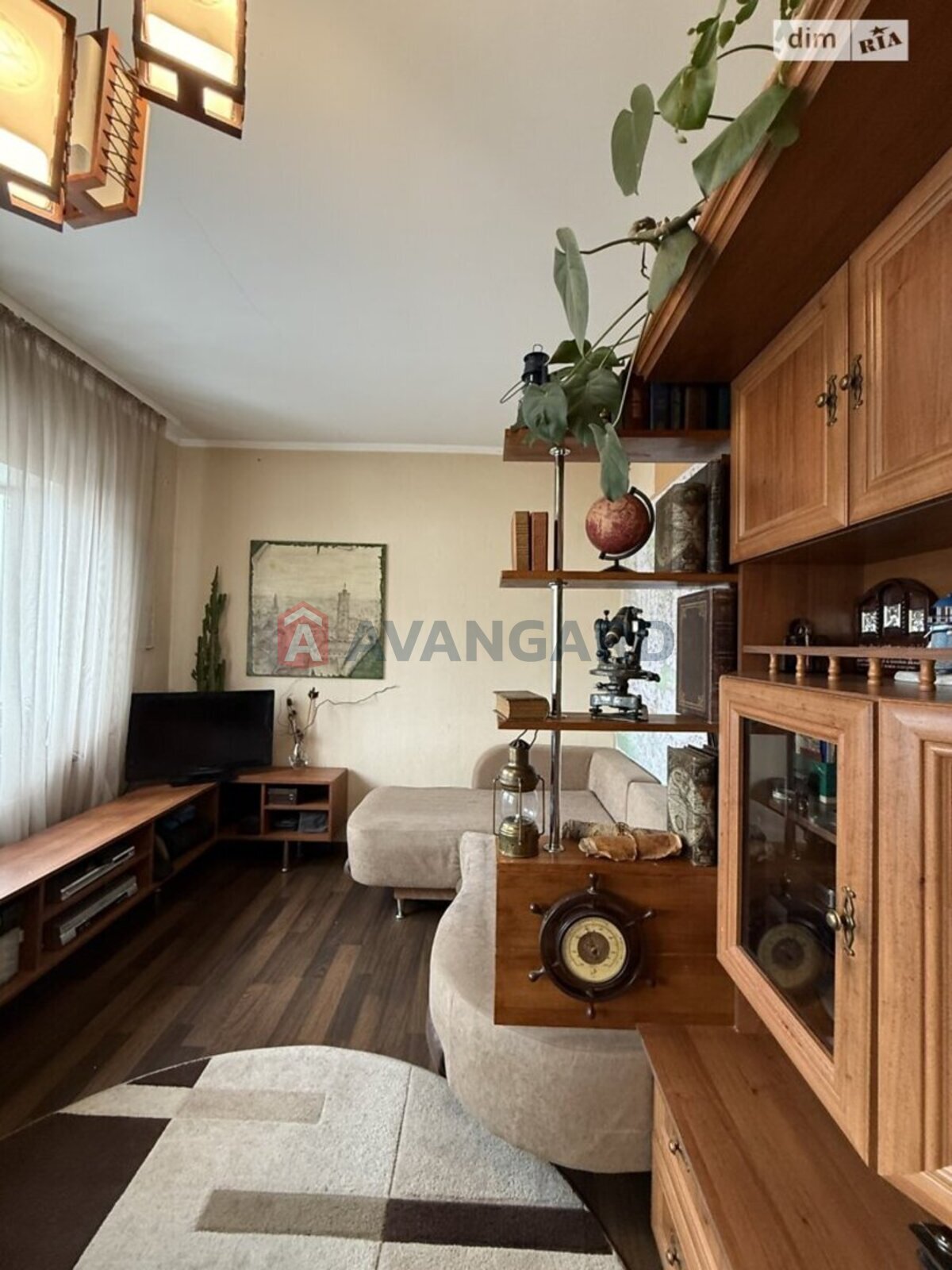 ���, 124 ��.�. ���� 28