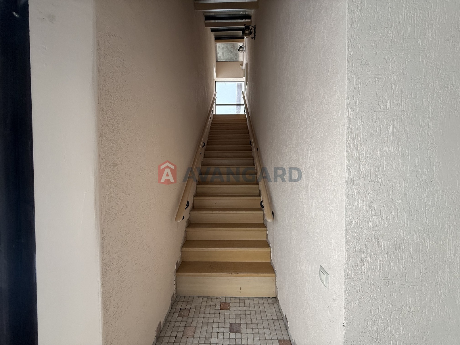 �������, 244 ��.�. ���� 16