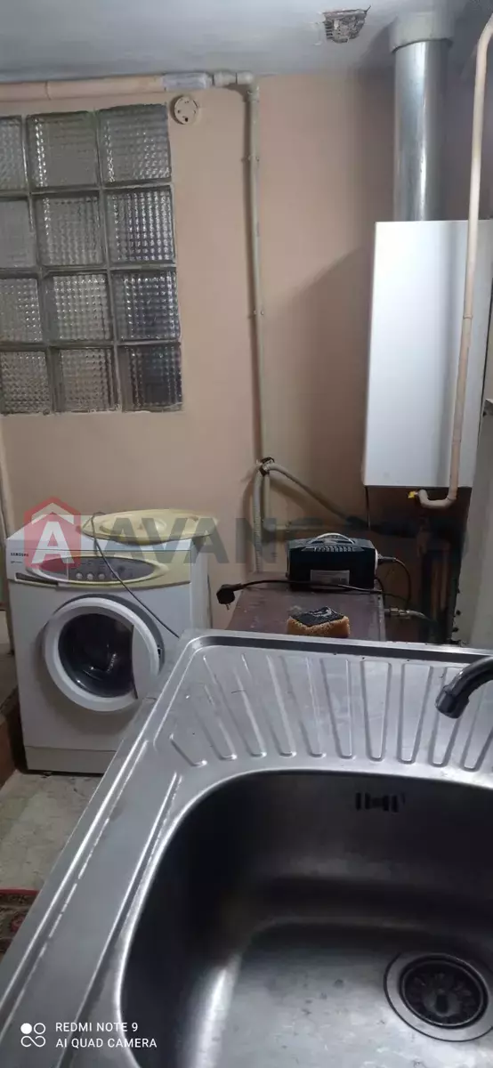 ������� �������, 65 ��.�. ���� 11