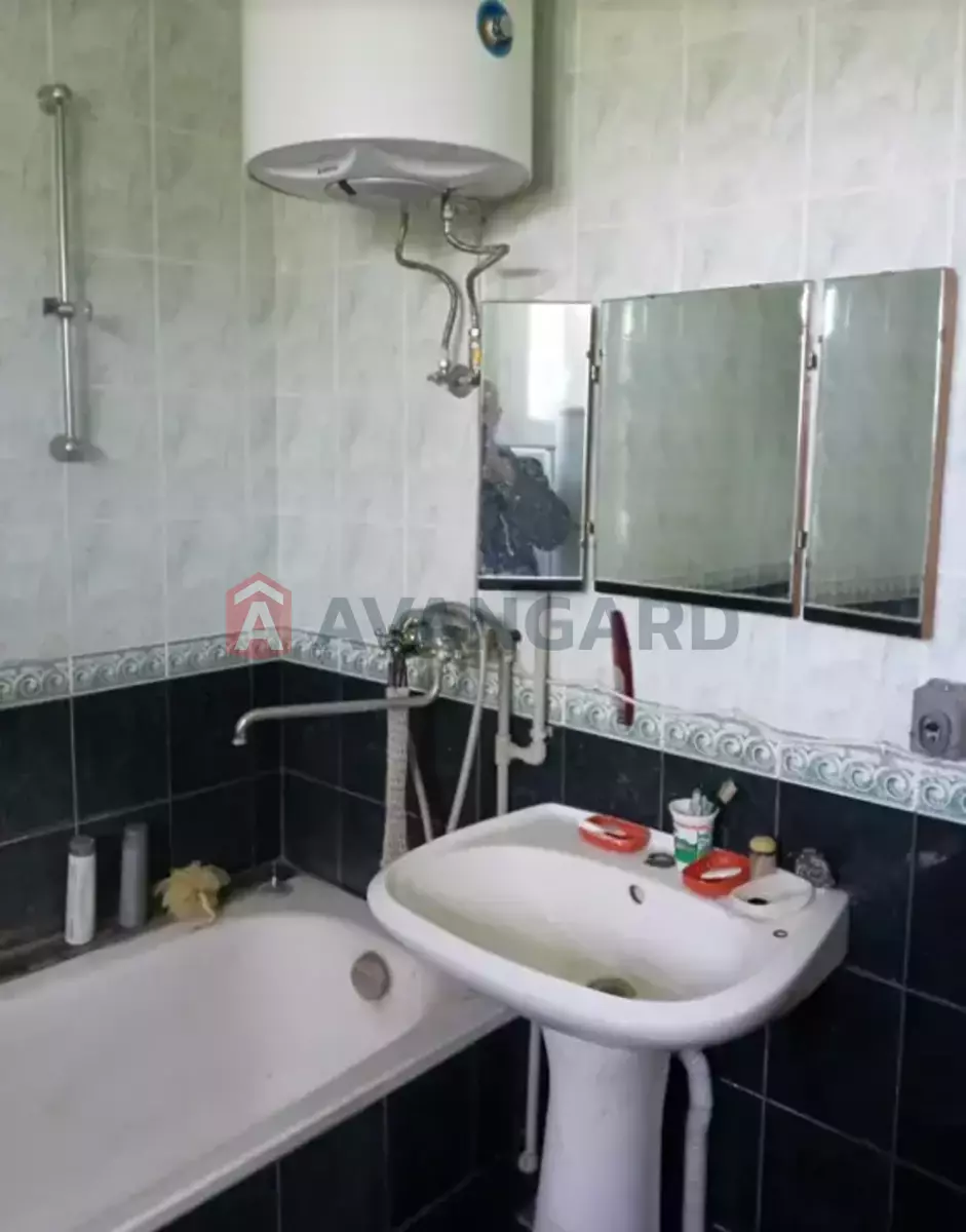 �������, 382 ��.�. ���� 15