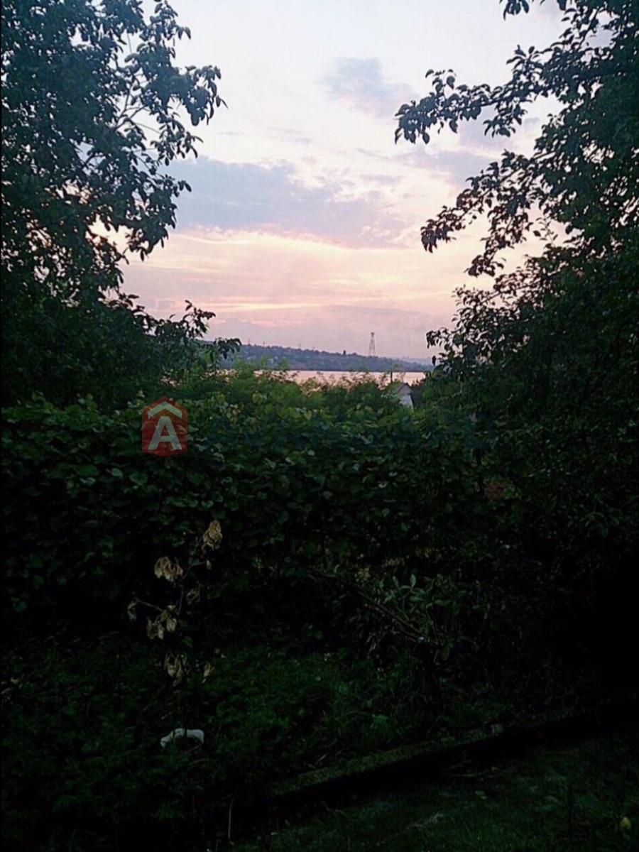 �������, 348 ��.�. ���� 8