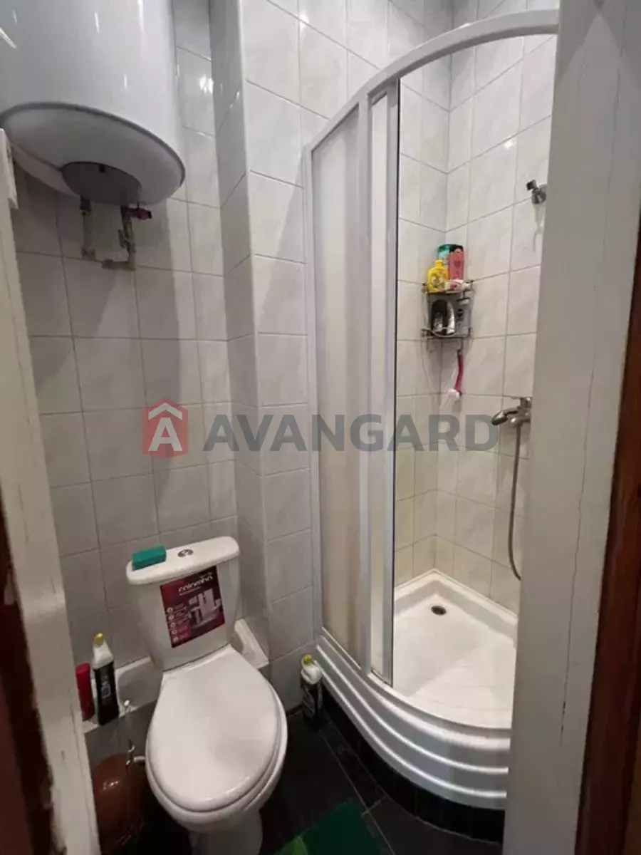 �������, 400 ��.�. ���� 15