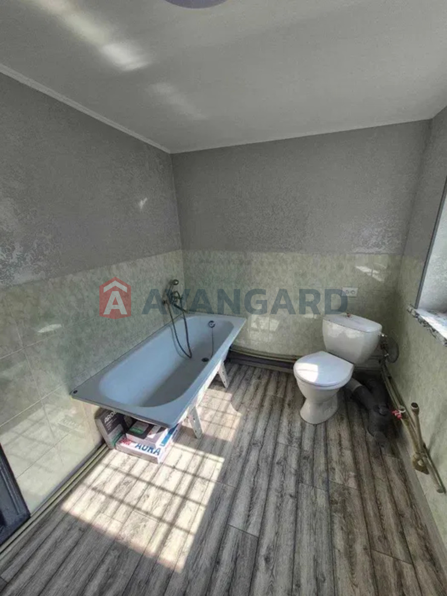 ������� �������, 45 ��.�. ���� 12