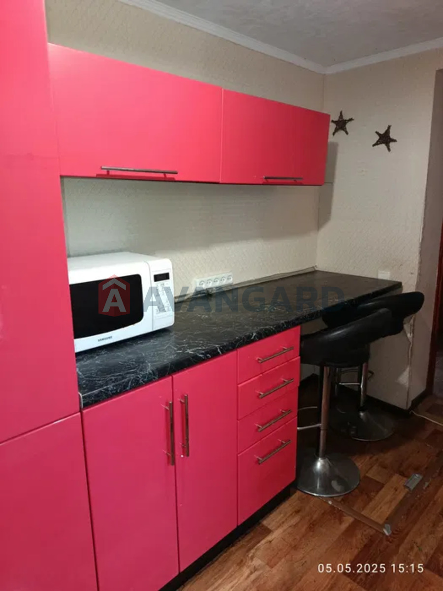 ������� �������, 60 ��.�. ���� 8