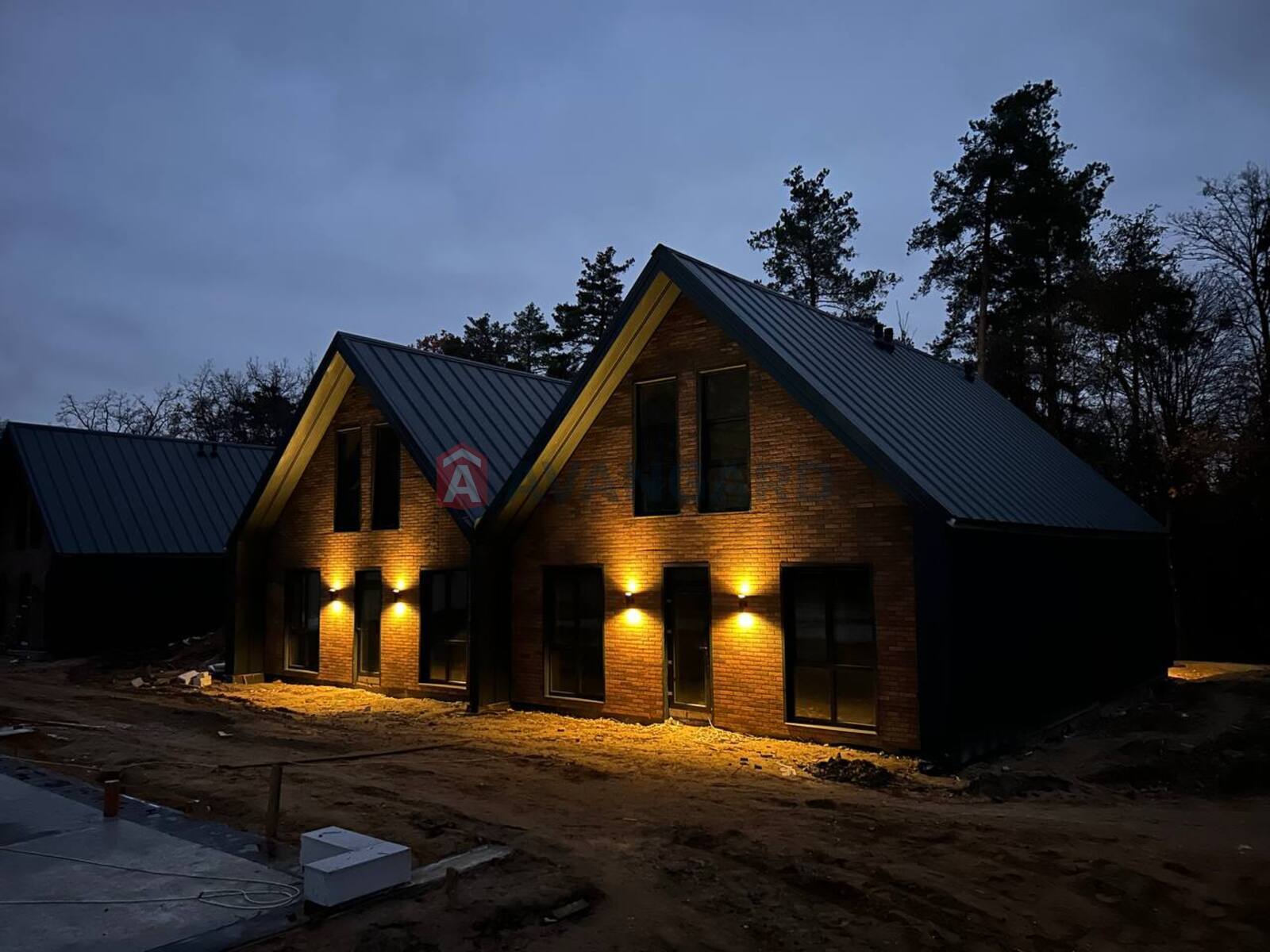 �������, 137 ��.�. ���� 1