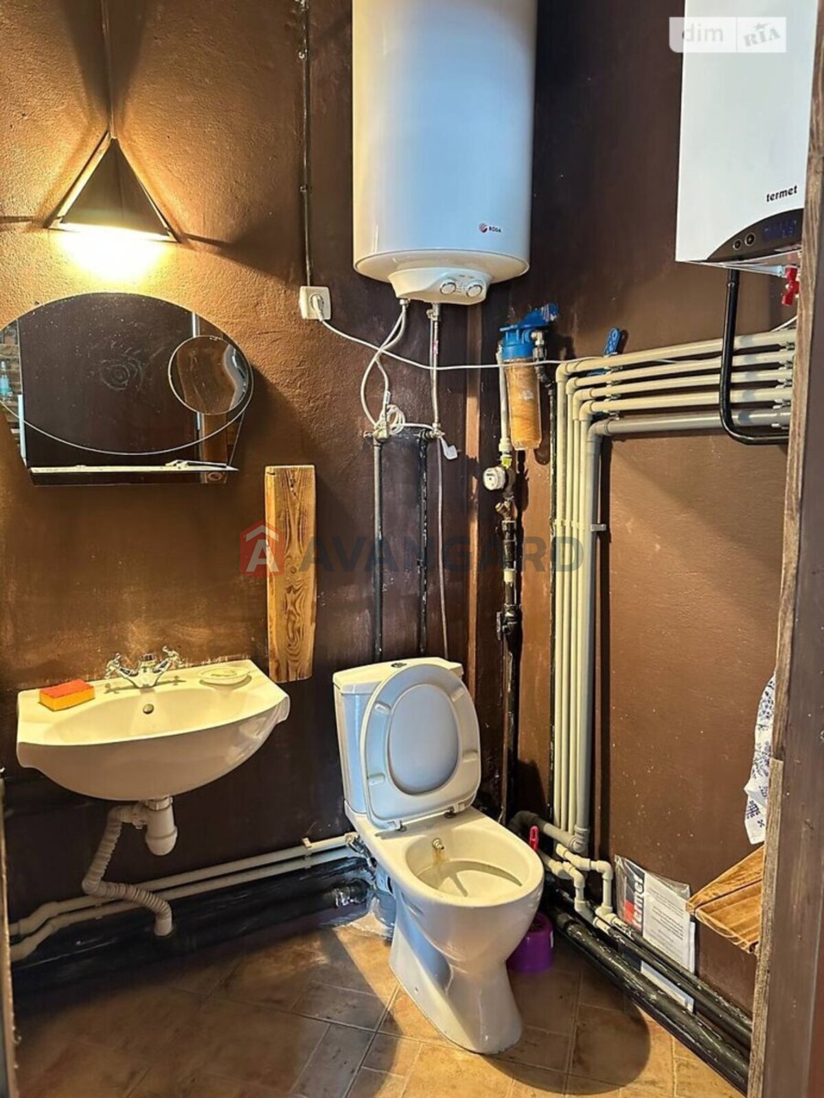 ������� �������, 65 ��.�. ���� 22