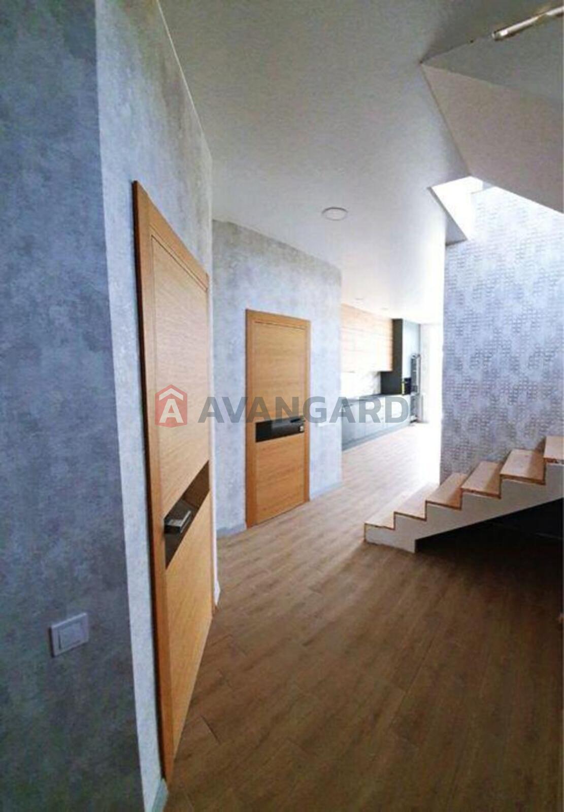 �������, 110 ��.�. ���� 6