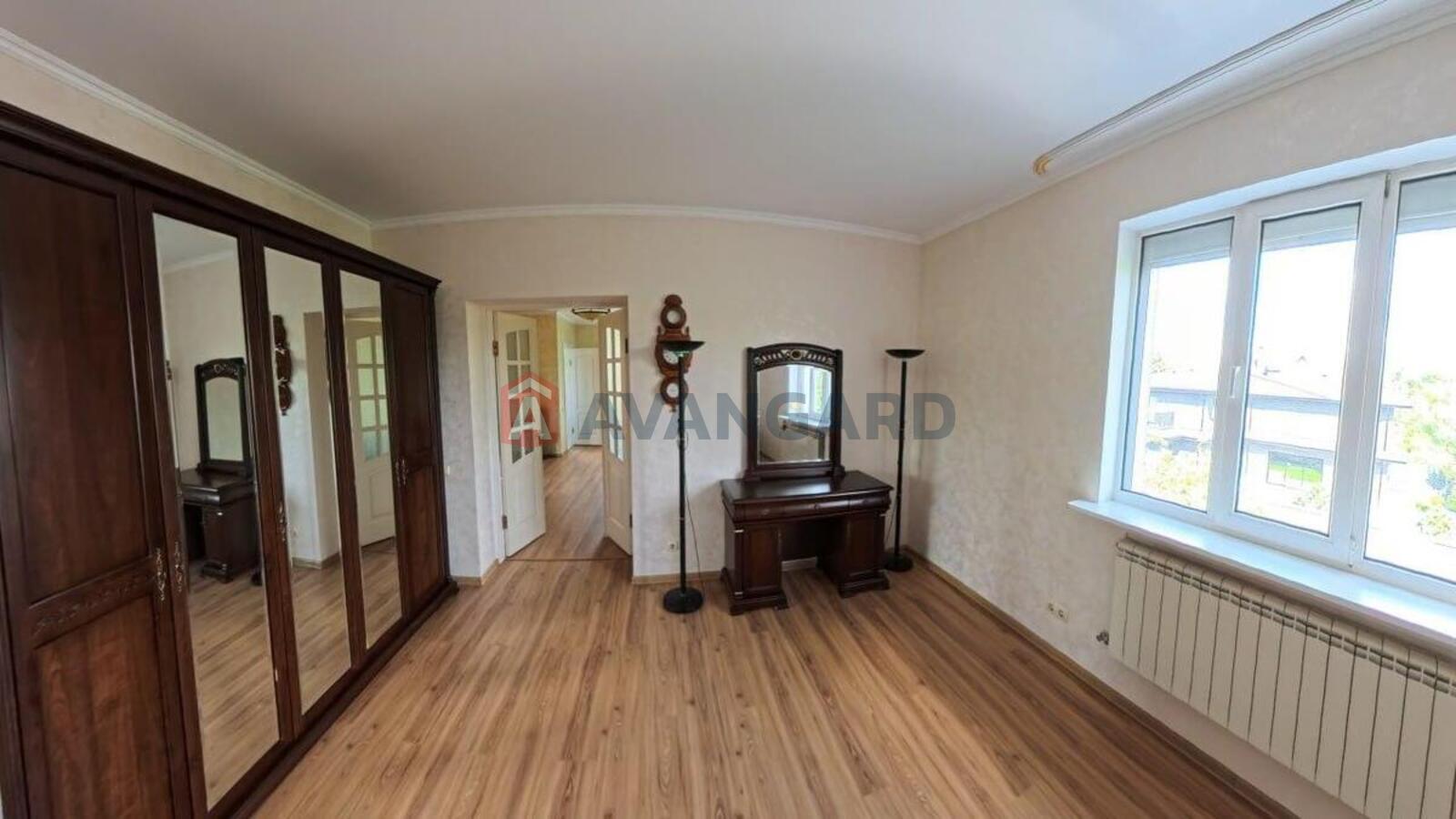 �������, 414 ��.�. ���� 25