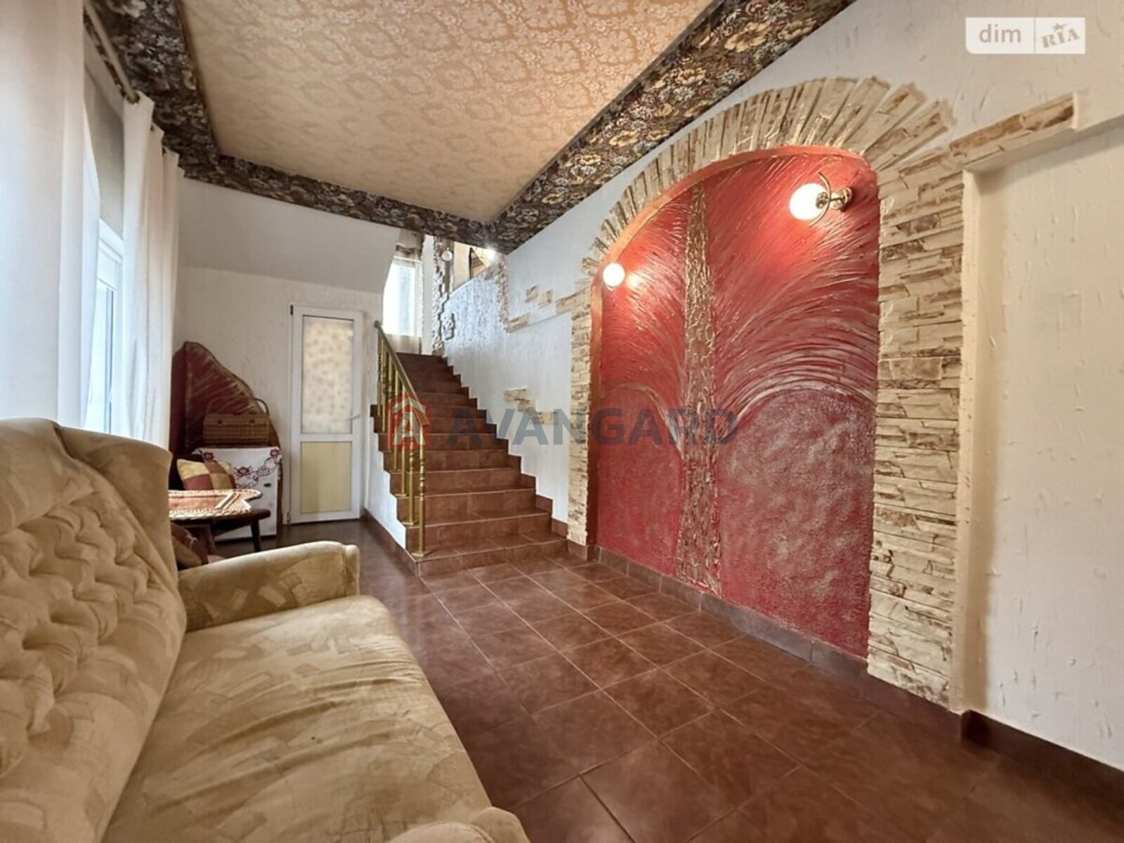 �������, 121 ��.�. ���� 1