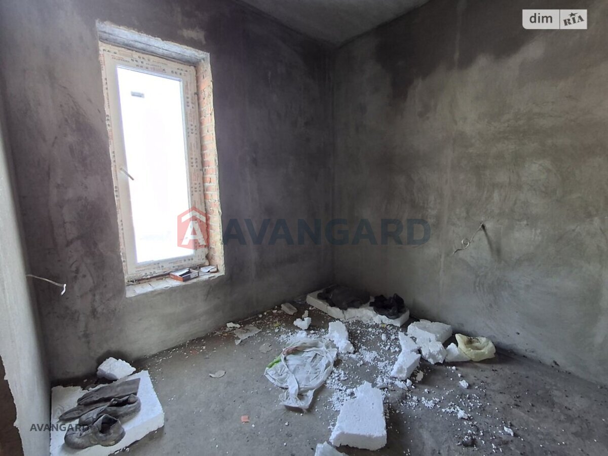 ��������, 75 ��.�. ���� 19