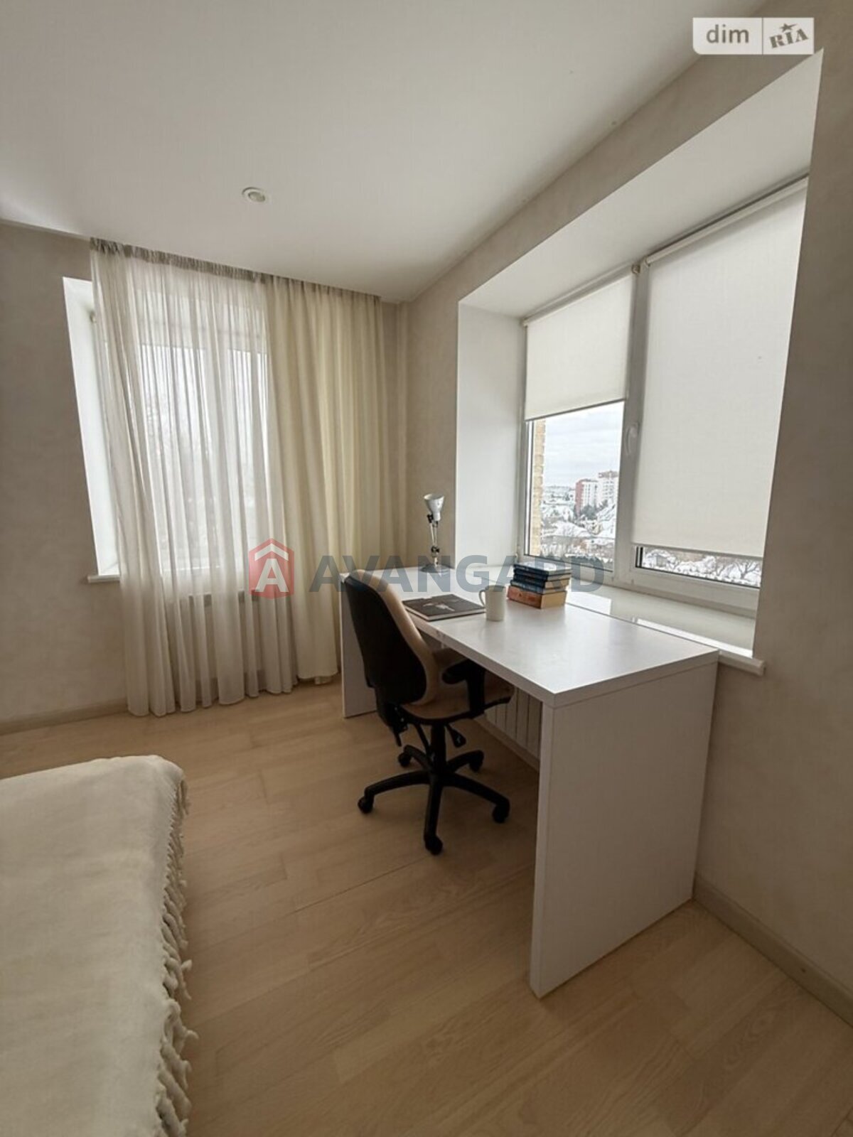 �������, 214 ��.�. ���� 6