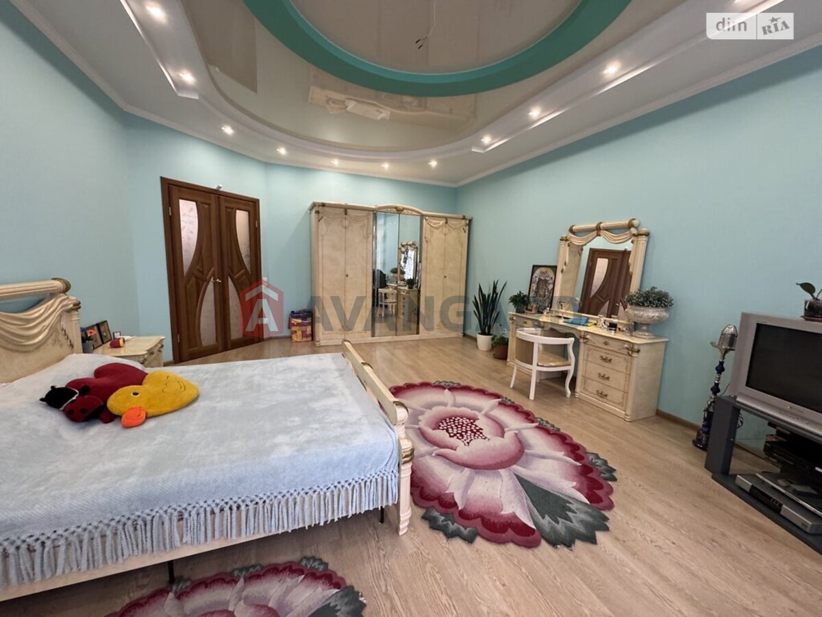 �������, 403 ��.�. ���� 12