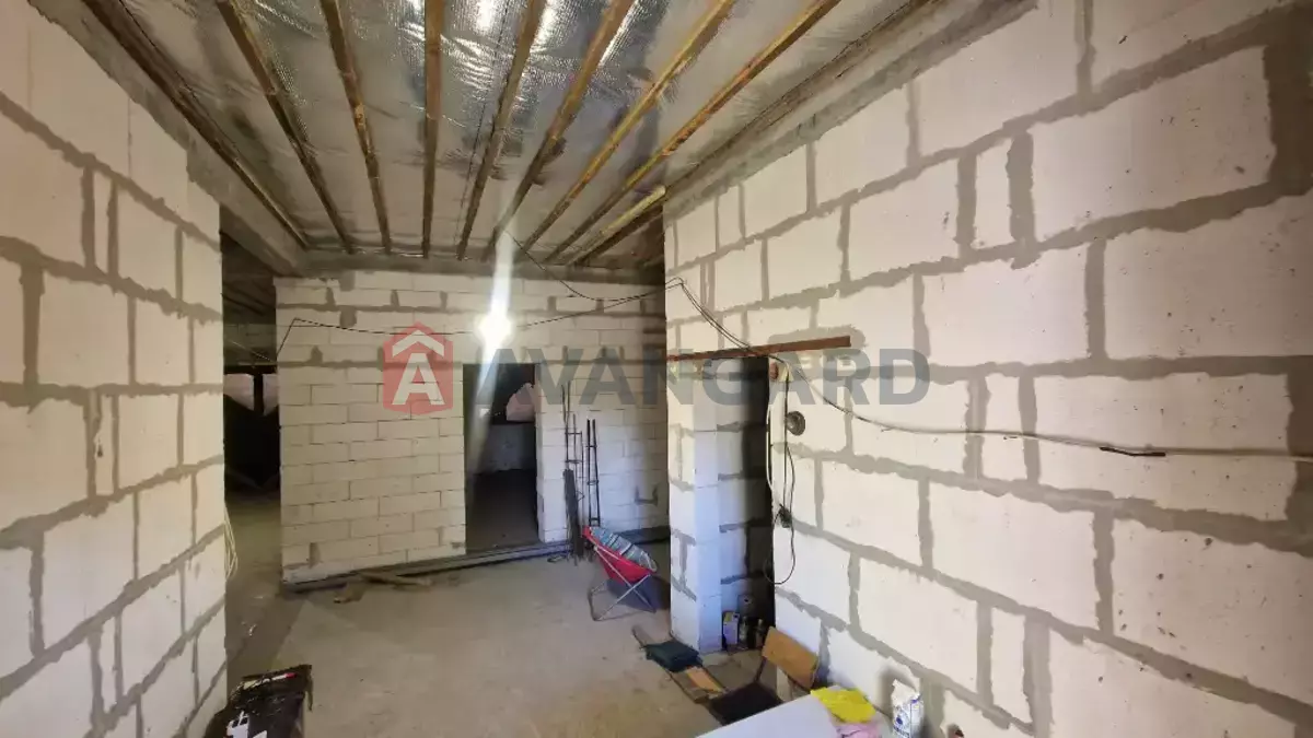 180 ��.�. ���� 7