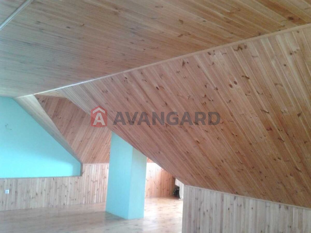 �������, 220 ��.�. ���� 4